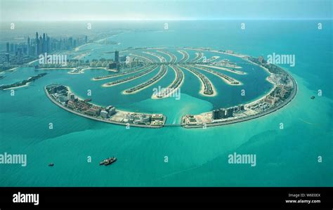 Dubai palm islands aerial hi-res stock photography and images - Alamy