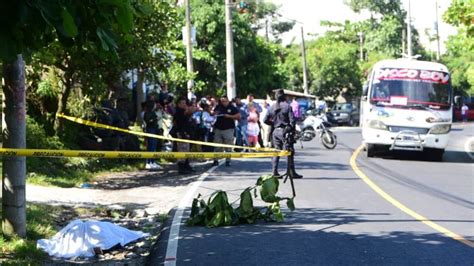 A Dejar A Los Niños A La Escuela Iba Mujer Fue Atropellada Junto A Sus Nietos En