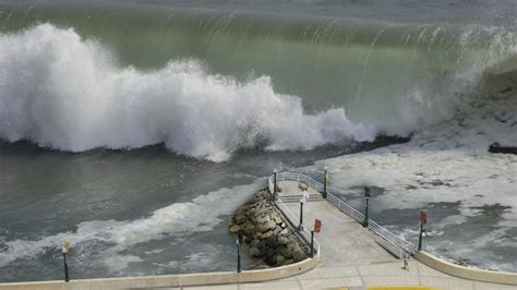 Tsunami Terbesar Di Dunia Asli Newstempo