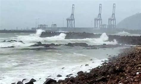 Cyclone Michaung intensifies in Tamil Nadu; Five feared dead