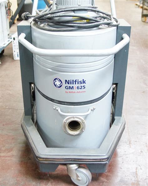 NILFISK GM 625 COTTEN US INDUSTRIAL HEPA VACUUM 110 120V InStock901