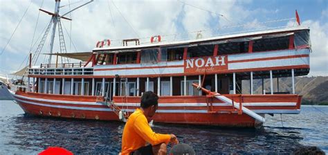 Charter Kapal Phinisi Noah Pusat Rental Kapal Mobil Di Labuan Bajo