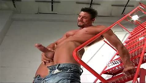 Clint Benedict Solo Scene Gay Muscular Porn XHamster