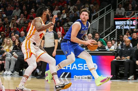 Luka Doncic Scores Team Record 73 As Mavs Top Hawks Reuters