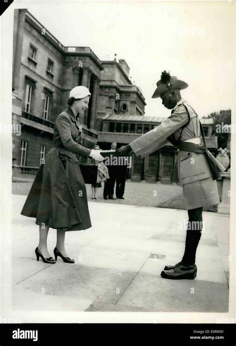 Jun 06 1957 Queen Inspects Kings African Rifles At Buckingham