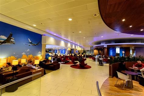 KLM Business Class Crown Lounge, Schiphol Airport, Amsterdam | The ...