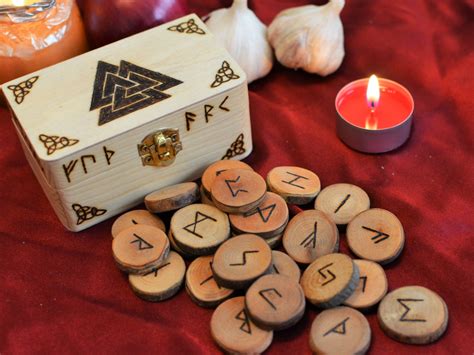 Viking Rune Set Valknut Box Elder Futhark Runes Odin Chest