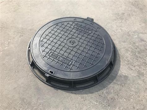 Ductile Iron Round Manhole Cover With Lock Hinge Customized China