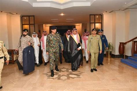 Saudi Arabia Pakistan Seek To Bolster Security Defense Ties