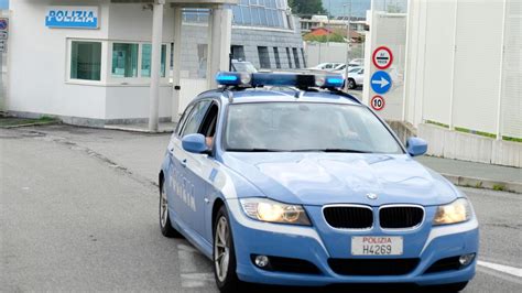 Trobaso Causa Un Incidente Ferendo Una Donna E Fugge Denunciato Un