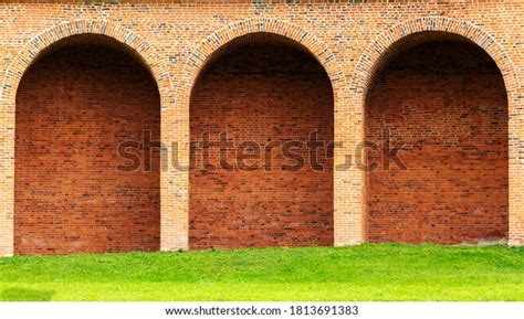 273 Semicircular Brick Arch Images, Stock Photos & Vectors | Shutterstock