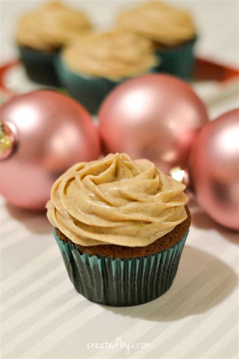 Gingerbread Cupcakes With Cinnamon Cream Cheese Frosting Th Baking