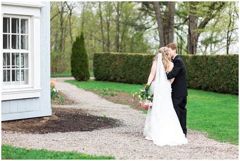 Fairmont Chateau Montebello Wedding — Jessi Lauren Photography