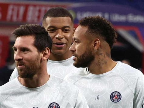 Fantastic Goals From Its Magic Trio Fans Dance In Joy As Lionel Messi Kylian Mbappe And