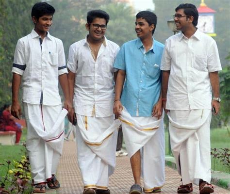 Traditional Dresses And Ornaments Of Kerala Devendra Singh Blog