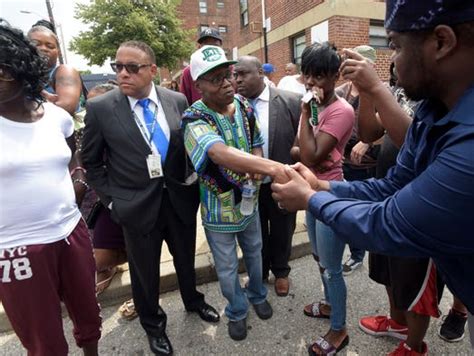 Prosecutors Drop Remaining Charges Against Officers In Freddie Gray Case