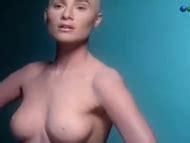 Naked Lara Bernasconi In Divas En Exceso