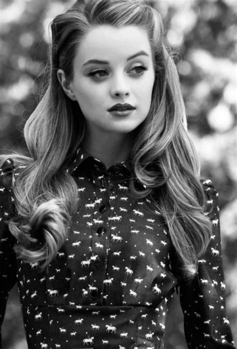 Vintage Hairstyles For Long Hair Retro Hairstyles Straight Hairstyles