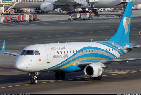 Embraer 175lr Erj 170 200lr Oman Air Aviation Photo 2560616