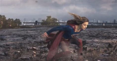 Supergirl 2 Melissa Benoist Si Libra In Volo Nel Nuovo Promo Della