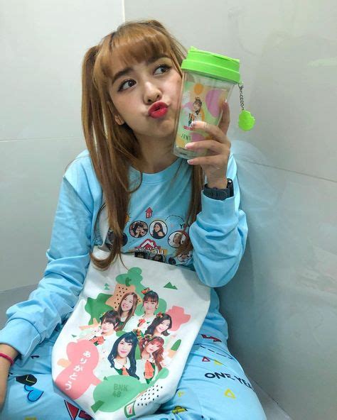 ไอเดีย Jane Bnk48 10 รายการ ความคิดเห็น สไตล์แฟชั่น คนดัง