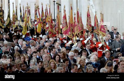 Los Est Ndares Las Gu As Y Los Colores De La Batalla De Waterloo