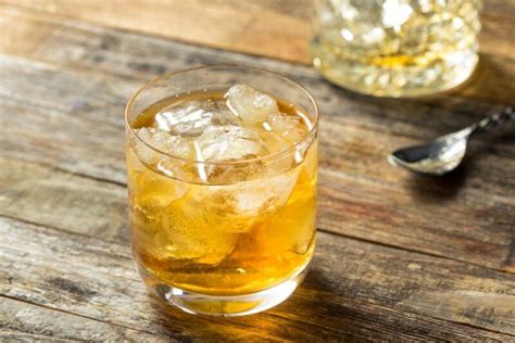 20 Mixed Drinks With Honey Whiskey That Really Do Taste Good Food For Net