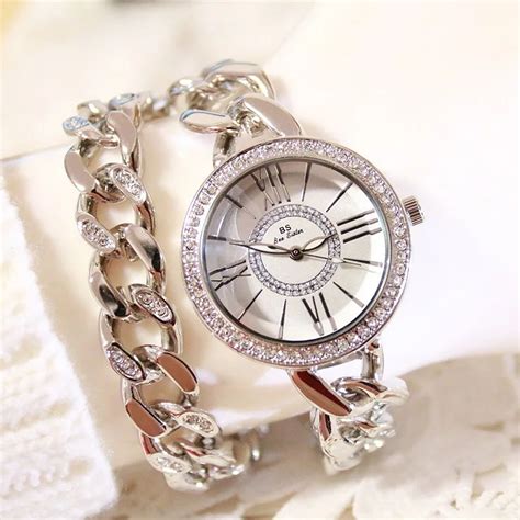 Luxury Women Watches Diamond Famous Top Brand Elegant Dress Quartz Watches Ladies Wristwatches