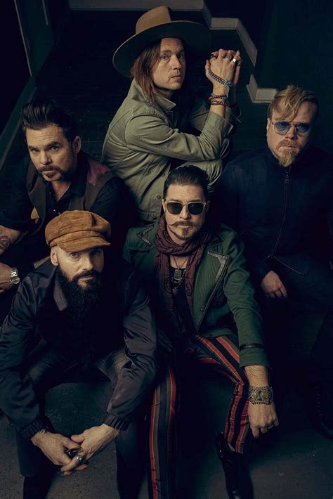 Rival Sons Se Vydávají Na Turné K Novému Albu Darkfighter Proti šedi