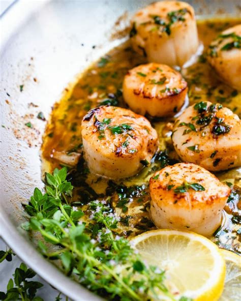 Pan Seared Scallops Tips Tricks A Couple Cooks