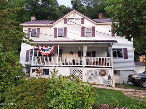 156 Oak St Claysburg Pa 16625 Mls 75641 Trulia