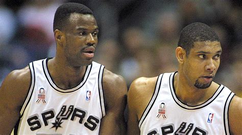 Nba 75 Tim Duncan Leads Spurs To First Title As 99 Finals Mvp