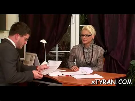 Fetiche Femdom Hardcore Con Nena Desagradable Azotando A Un Siervo Duro Xvideos