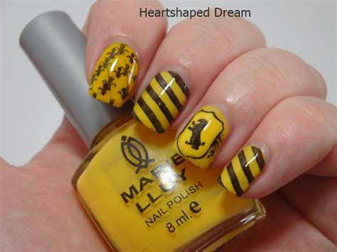 Hufflepuff Nail Design Heartshaped Dream