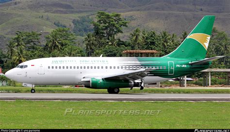 Pk Jra Jayawijaya Dirgantara Boeing B A Photo By Uno Purnomo