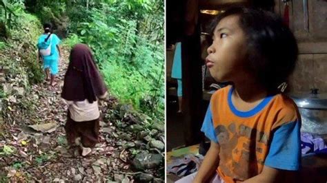 Cerita Siswi Sd Tinggal Seorang Diri Di Kampung Mati Di Tengah Hutan