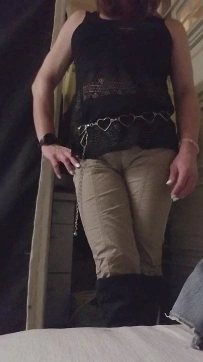 Cdamanda Pissing Thru Her Pants A Fan Fan Requested Gay Porn XHamster