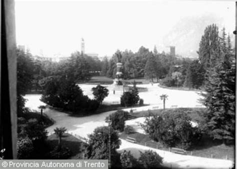 Trento Piazza Dante Veduta Dei Giardini Trentino Cultura