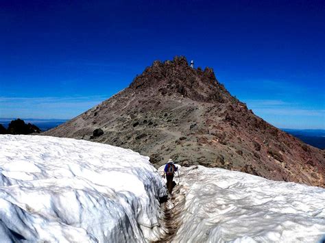 Perennial Snow Field Lassen Peak Photos Diagrams Topos Summitpost