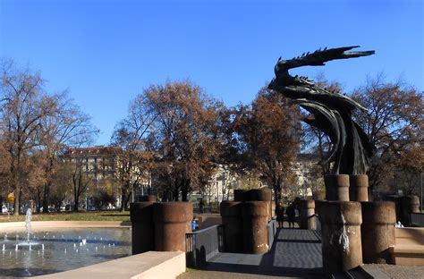 Monumento Ai Marinai E Ai Caduti Del Mare Milano Flickr