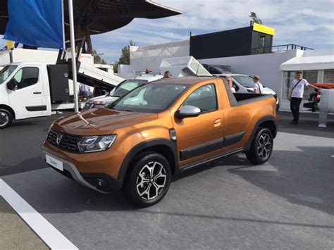 Romturingia Dacia Duster Ute Pickup Autonetmagz Review Mobil Dan