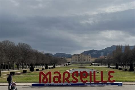 Marseille Le Parc Bor Ly Vacu D Urgence Un Enfant Fait Une