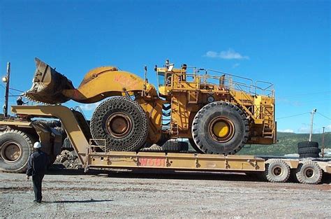 Heavy Duty Mining Trailers And Tow Trucks Mine Supply