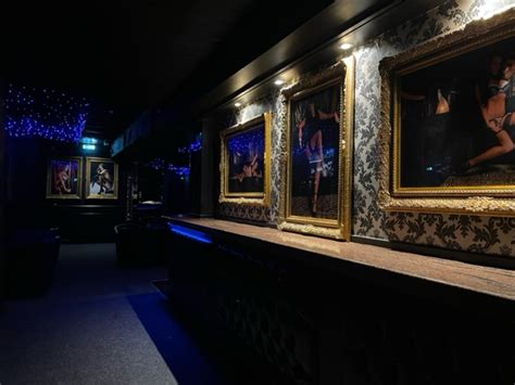 baby platinum lounge manchester