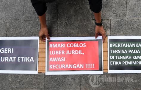 Koalisi Masyarakat Sipil Malang Raya Suarakan Demokrasi Foto