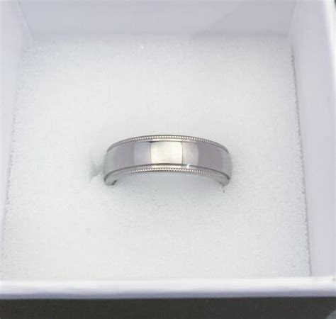 Chisel Titanium Grooved And Beaded Edge 6mm Polished Band Finger Size