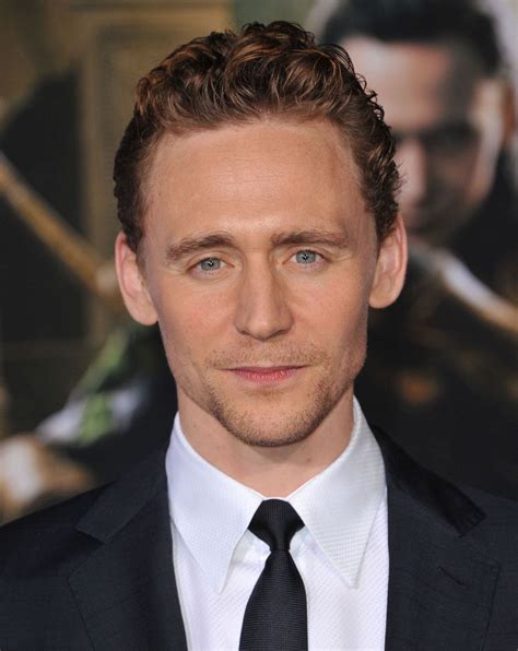 Tom Hiddleston Attends The Premiere Of Marvels ‘thor The Dark World