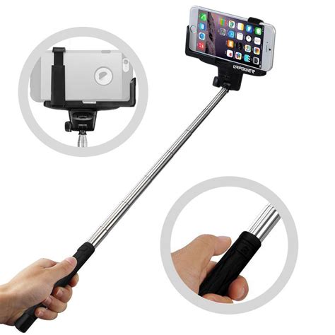 Top 5 Best Bluetooth Selfie Sticks For Smartphones