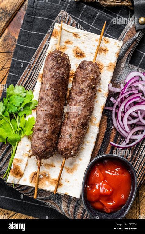 Kefta Tradicional De Oriente Medio Kofta Kebab De Carne Molida De