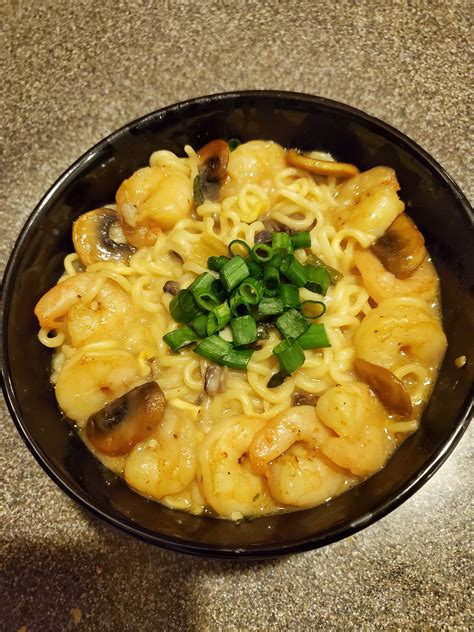 Creamy Spicy Shrimp And Mushroom Ramen R Ramen